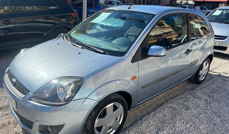 
								FORD Fiesta 1.4 TDCi Trend Coupe 3p. full									